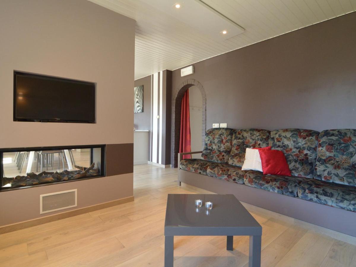 Charming House With Sauna And Many Other Amenities マルメディ エクステリア 写真