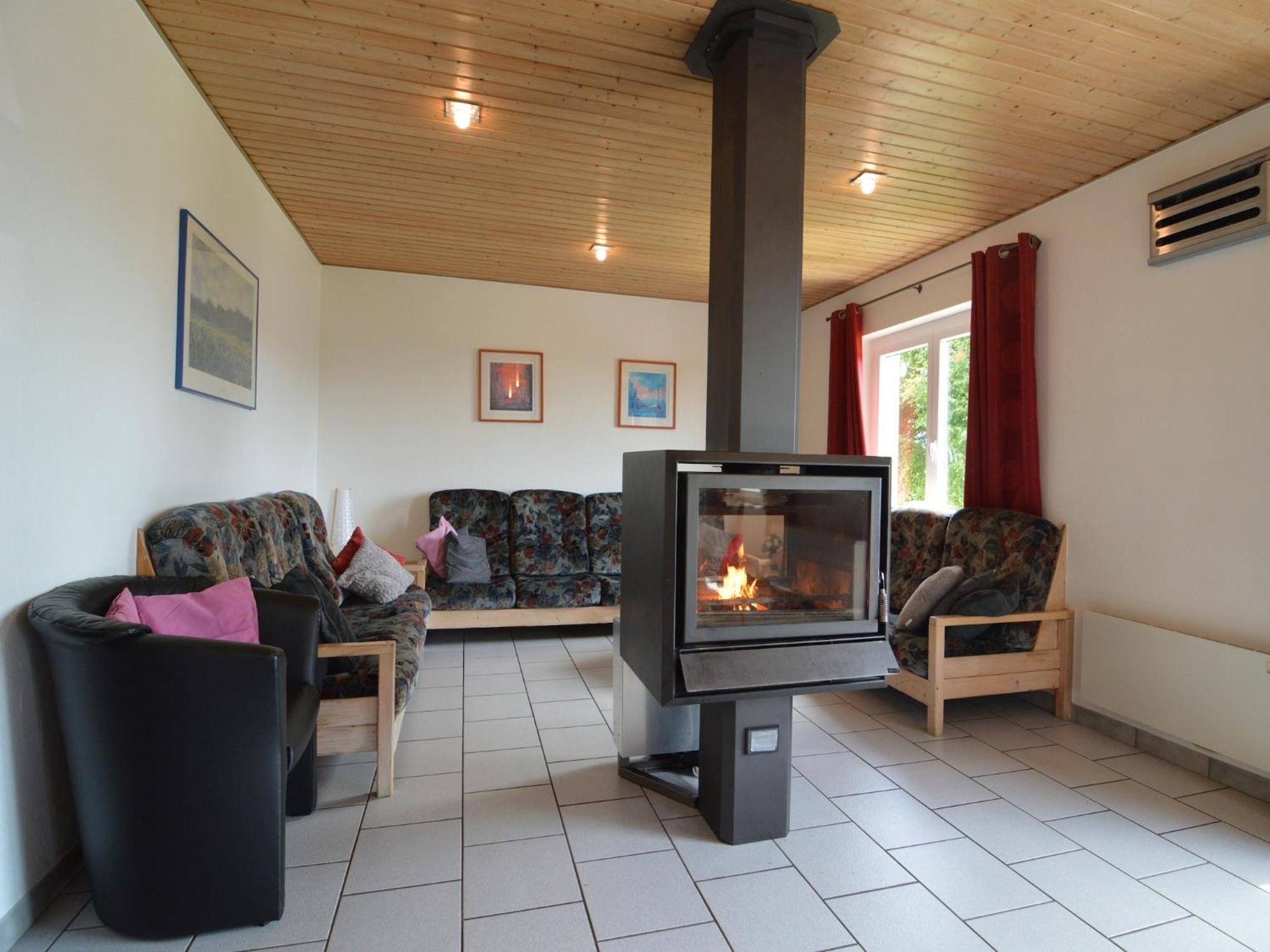 Charming House With Sauna And Many Other Amenities マルメディ エクステリア 写真