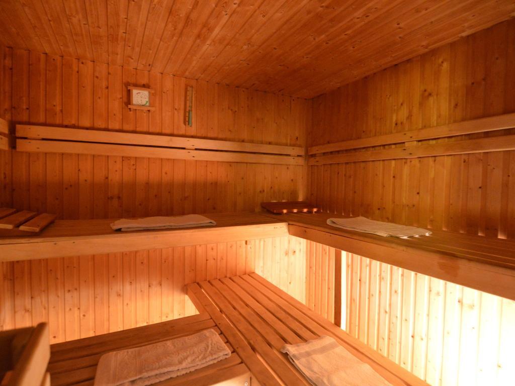 Charming House With Sauna And Many Other Amenities マルメディ エクステリア 写真