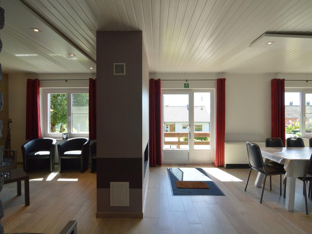 Charming House With Sauna And Many Other Amenities マルメディ エクステリア 写真